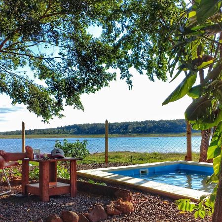 La Casa Del Lago Urugua-I Villa Puerto Iguazú Buitenkant foto