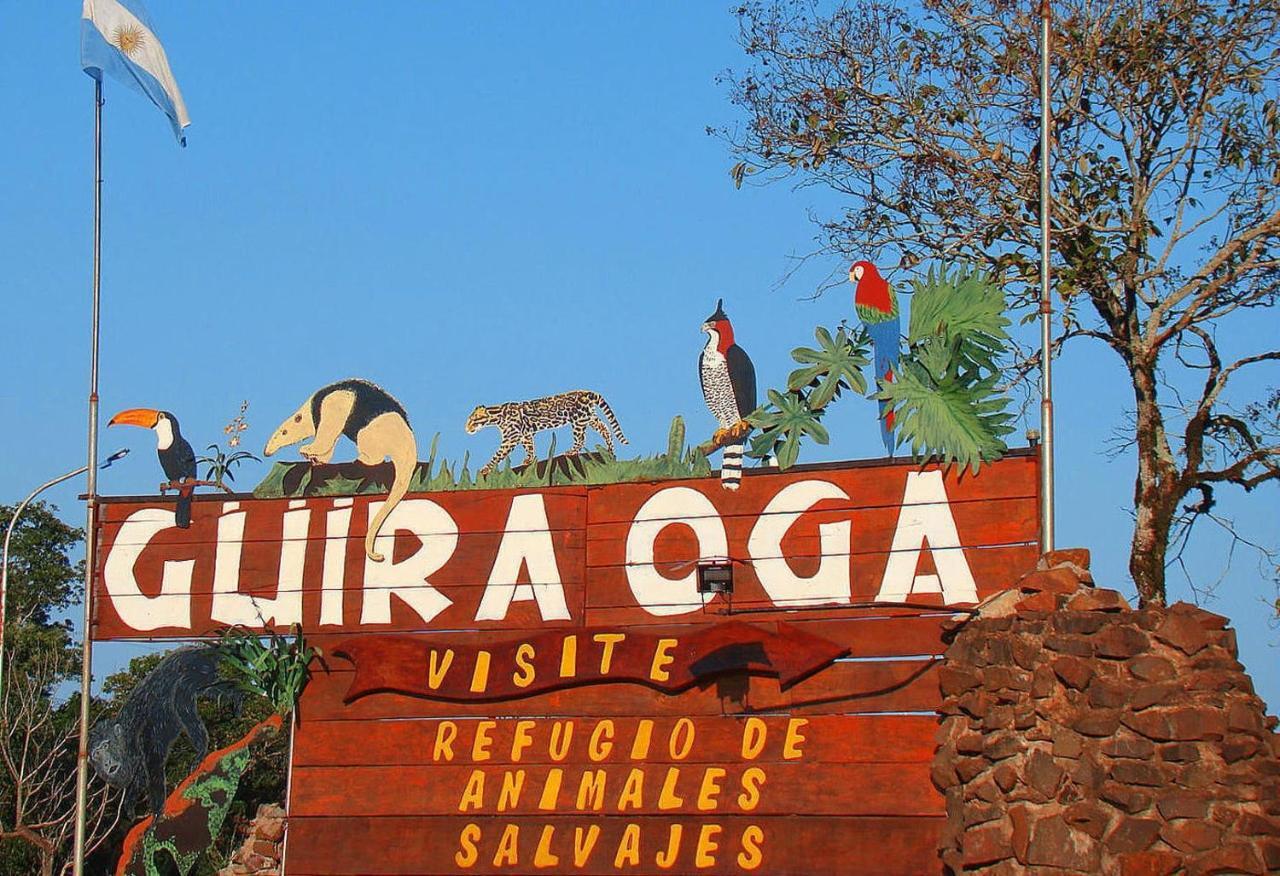 La Casa Del Lago Urugua-I Villa Puerto Iguazú Buitenkant foto